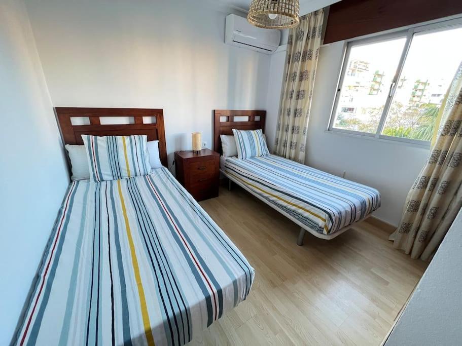 Bajondillo Beach Holidays Торремолинос Экстерьер фото